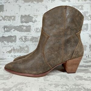 NEW Vince Camuto Women's Salintino Brown Leather Cone Heel Ankle Boots B289